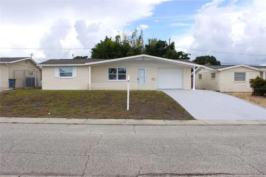 5102 Manor Drive, New Port Richey, FL 34652 - #2