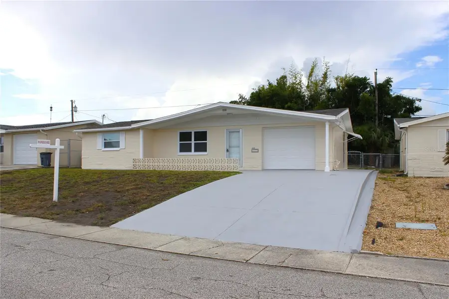 5102 Manor Drive, New Port Richey, FL 34652 - #3