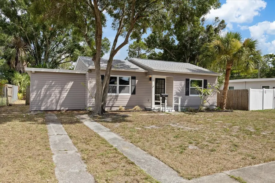 8211 Diagonal Road N, Saint Petersburg, FL 33702 - #3