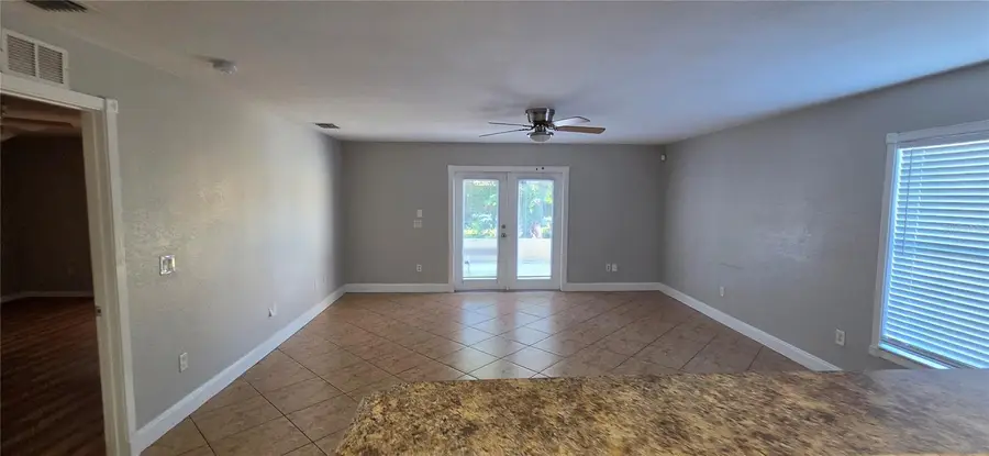 6807 E North Bay Street, Tampa, FL 33610 - #3