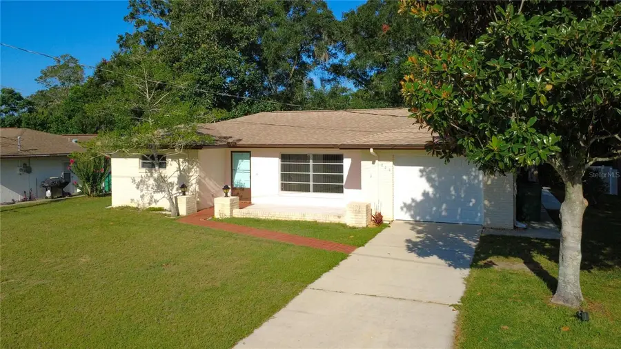 609 Goodyear Avenue, Inverness, FL 34452 - #2