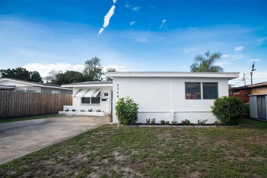 4240 69th Avenue N, Pinellas Park, FL 33781 - #3