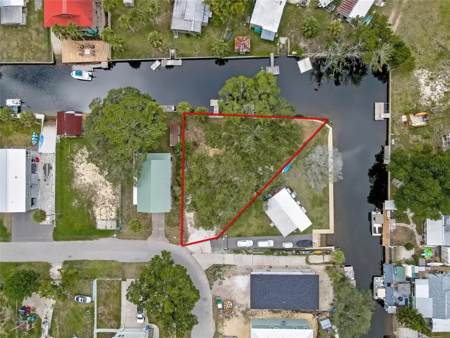6134 Island Drive, Weeki Wachee, FL 34607 - #3