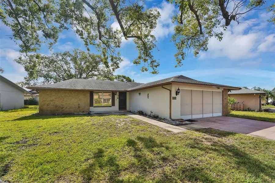 10800 Los Santos Drive, Port Richey, FL 34668 - #3