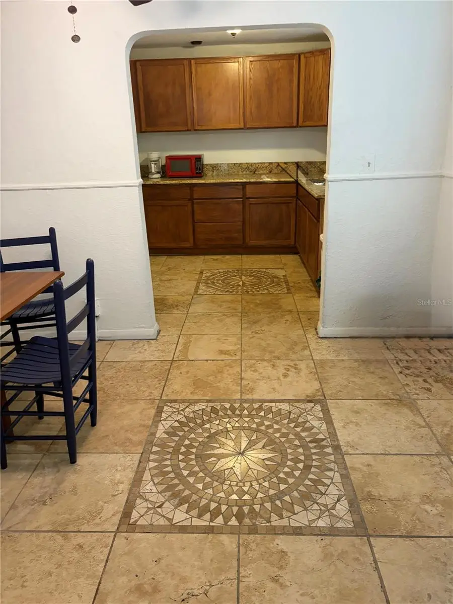 915 Winchester Street, Daytona Beach, FL 32114 - #3