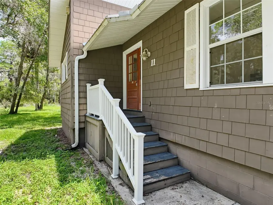 11 Patricia Road, Yankeetown, FL 34498 - #3