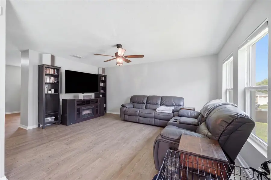 12145 Peregrine Falcon Avenue, Weeki Wachee, FL 34614 - #3