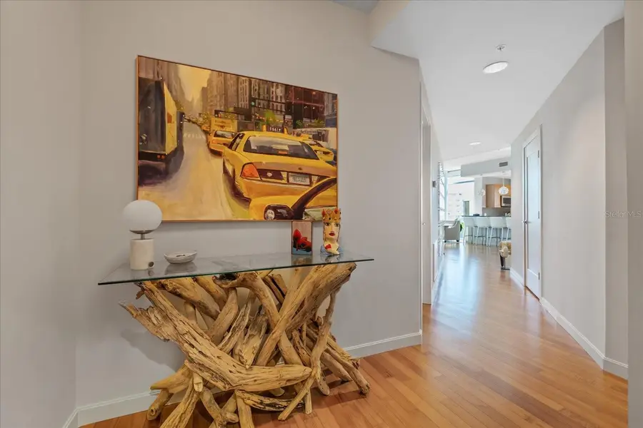 400 4th Avenue S #1004, Saint Petersburg, FL 33701 - #3