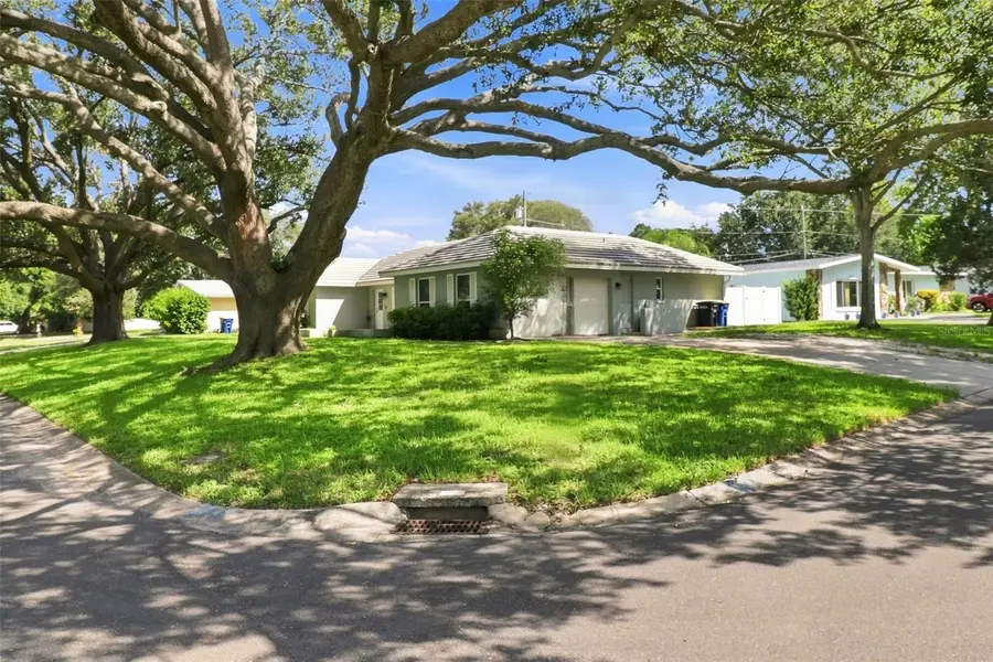1511 S Hillcrest Avenue, Clearwater, FL 33756 - #2