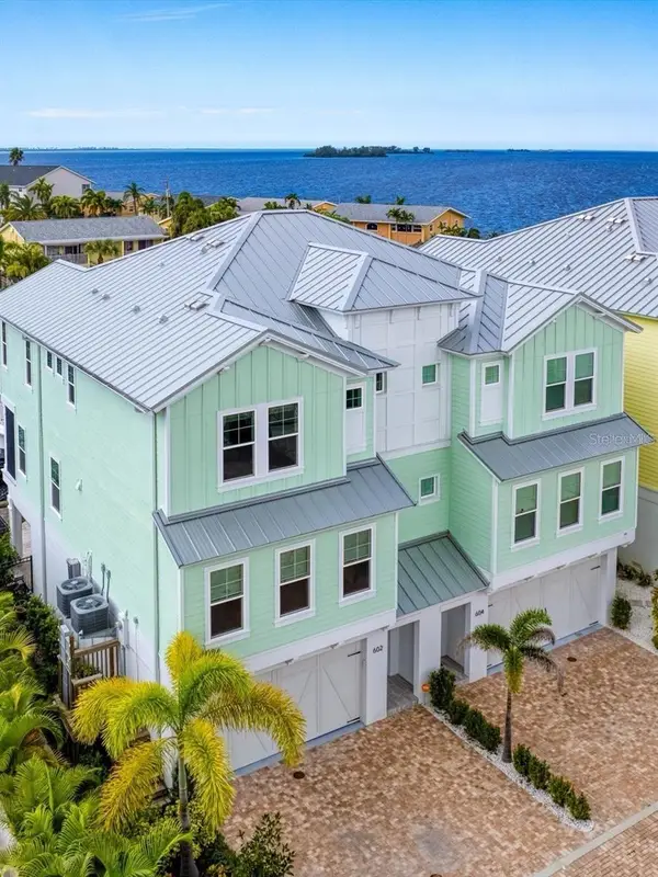 602 Sea Court, DUNEDIN, FL 34698