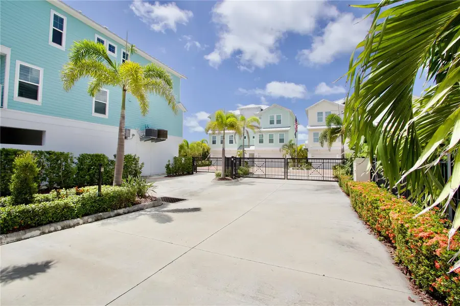 602 Sea Court, Dunedin, FL 34698 - #3