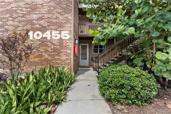 10455 Carrollbrook Court #114, TAMPA, FL 33618