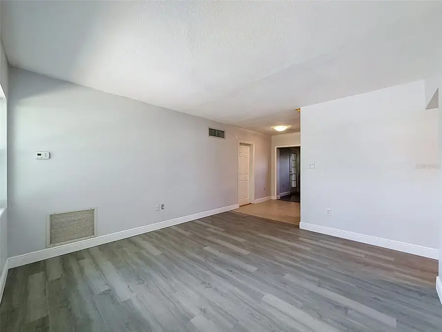 953 Cedarwood Avenue, Dunedin, FL 34698 - #3