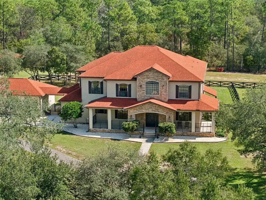 10484 Gypsy Avenue, Weeki Wachee, FL 34613 - #2