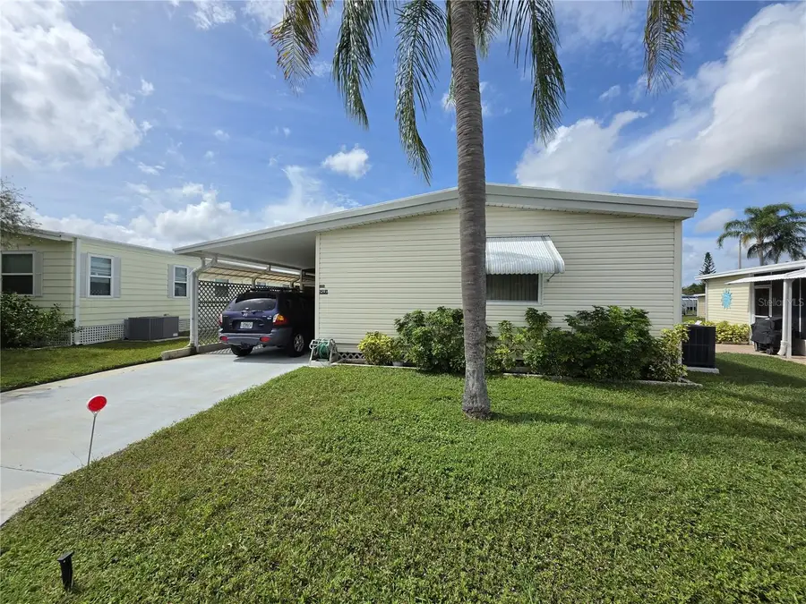 5293 Poinciana Circle, New Port Richey, FL 34653 - #2