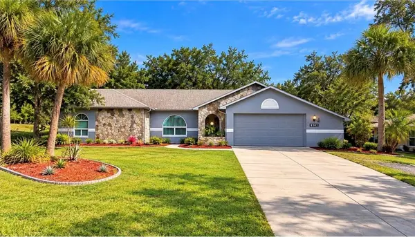 8382 Pinewood Avenue, BROOKSVILLE, FL 34613