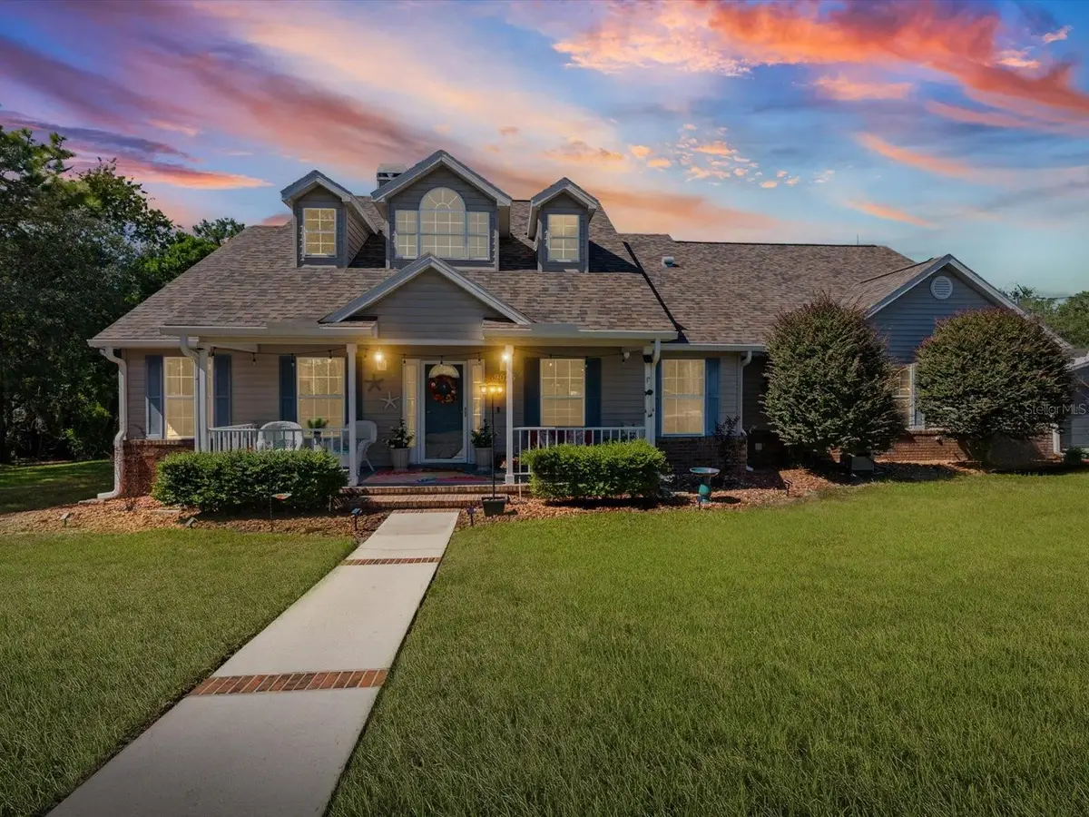 9073 Madrid Road, Weeki Wachee, FL 34613 - #1