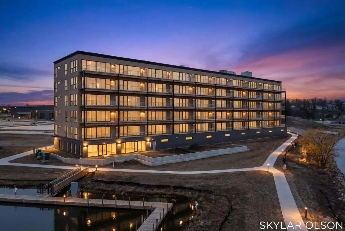 901 Adelaide Circle #302, Muskegon, MI 49441 - #1
