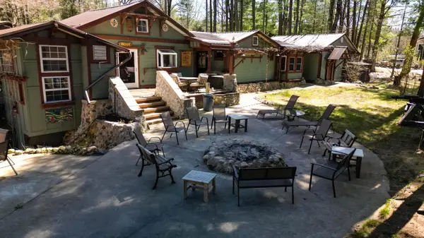 7774 E Saint Huberts Trail, Hesperia, MI 49421