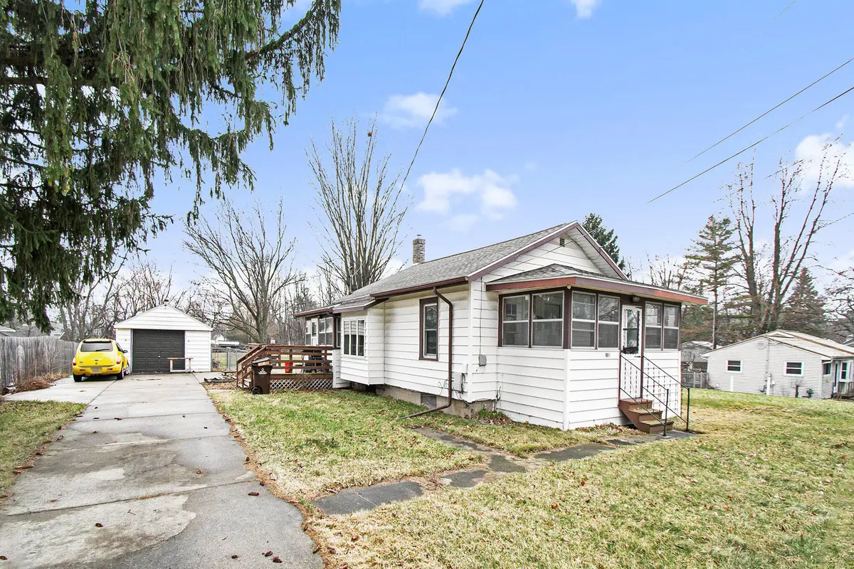 1015 Pearl Street, Lansing, MI 48906 - #1