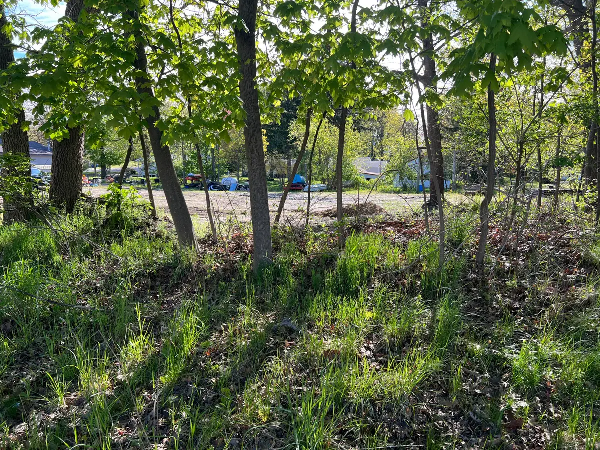 VL 2 N Rath, Ludington, MI 49431 - Image #1