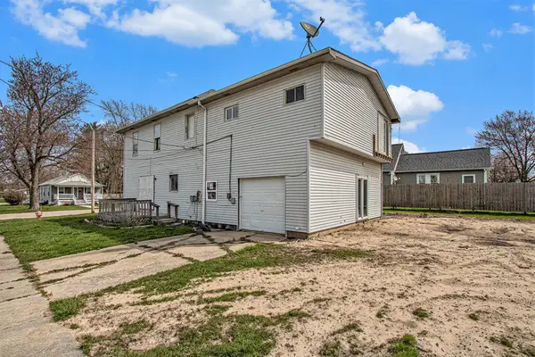 202 Poplar Street, Three Oaks, MI 49128