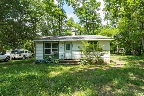 84242 42nd Street, Decatur, MI 49045