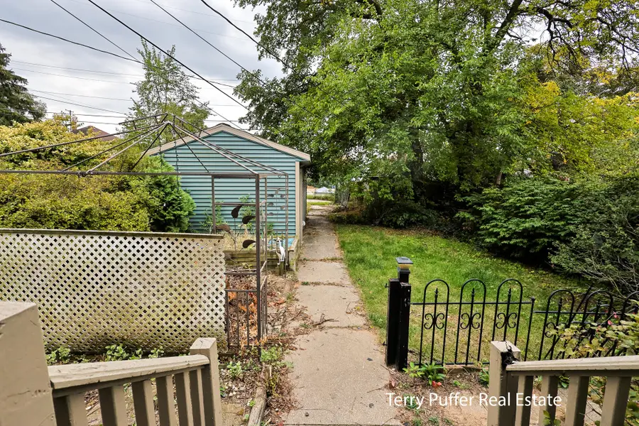 528 Woodlawn Street Se, Grand Rapids, MI 49507 - Image #3