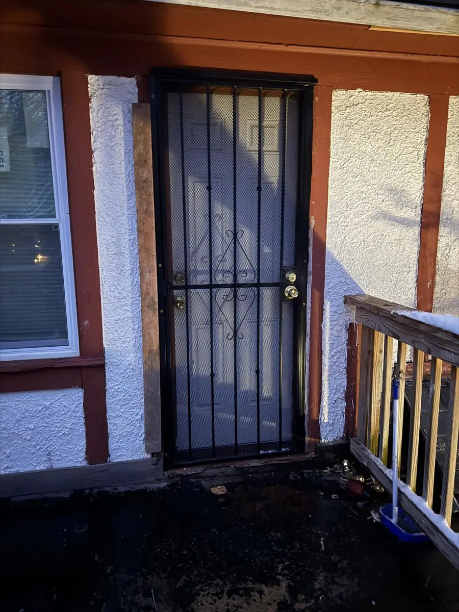 13388 Wilshire Drive, Detroit, MI 48213 - Image #3