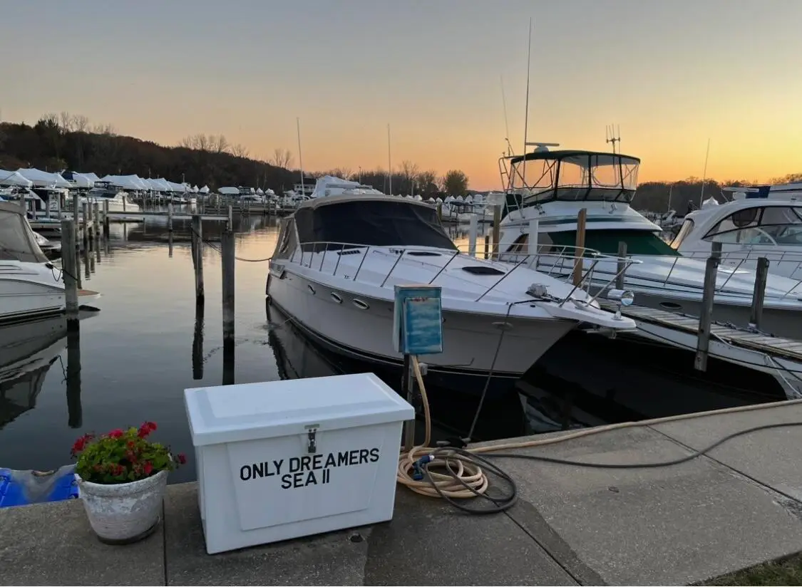 1000 Riverview Drive #11, Benton Harbor, MI 49022 - Image #1