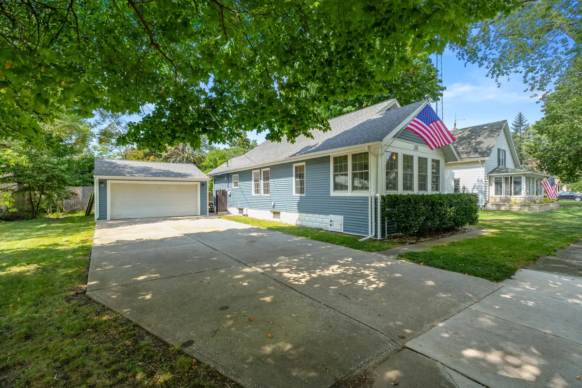 332 Sutherland Avenue, Watervliet, MI 49098 - Image #1