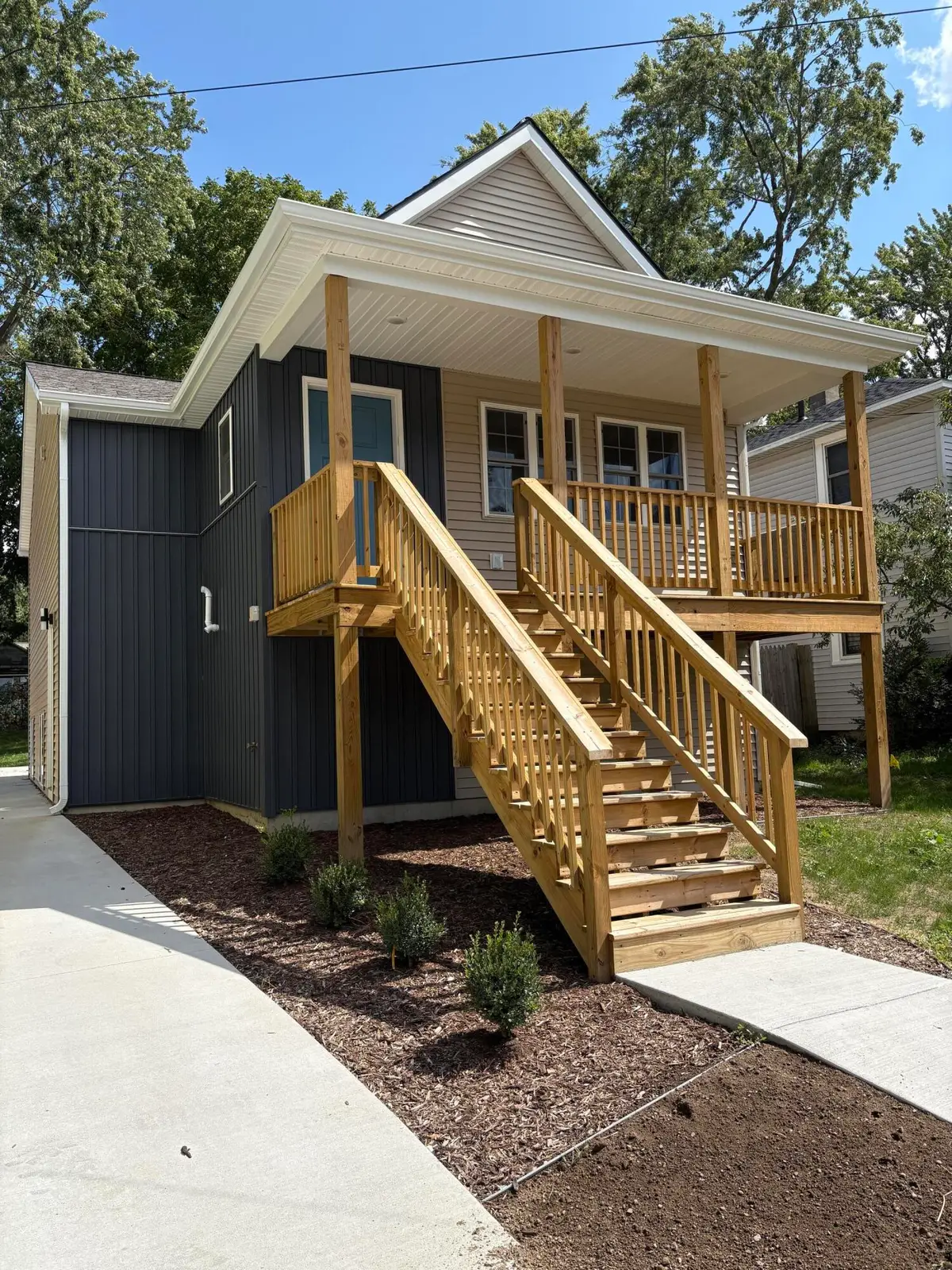 1828 Stafford Avenue Sw, Grand Rapids, MI 49507 - Image #1