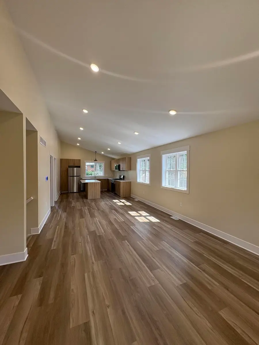 1828 Stafford Avenue Sw, Grand Rapids, MI 49507 - Image #3