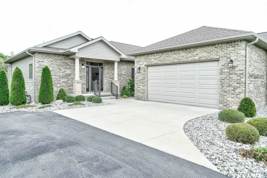 4274 Evergreen Road #14, Adrian, MI 49221 - Image #2