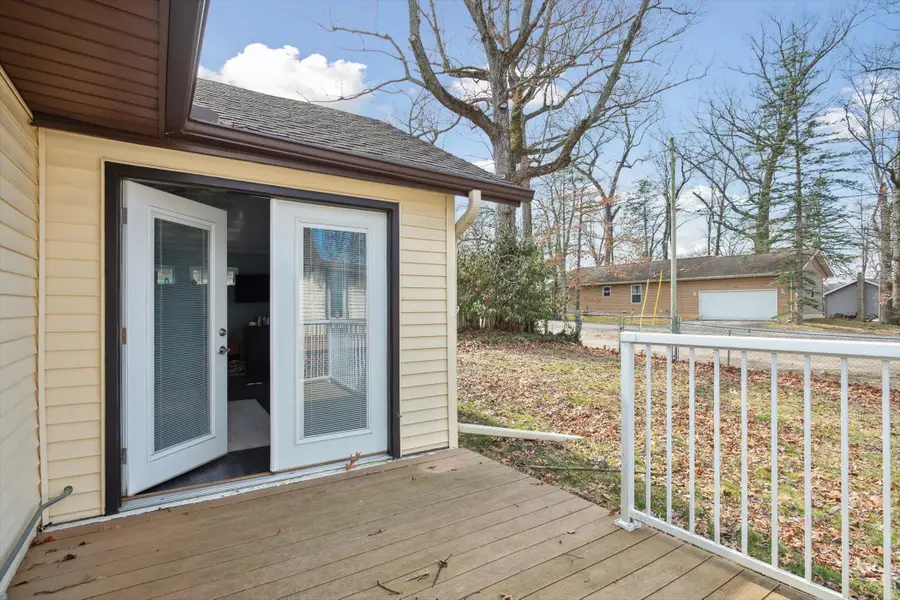 1375 Woodland Beach, Battle Creek, MI 49014 - Image #3