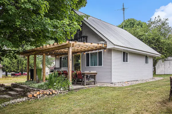 9958 Saddlehorn Drive, Evart, MI 49631