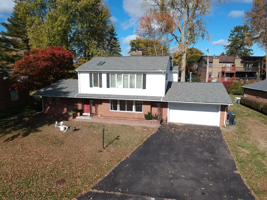 37095 Highview Street, New Baltimore, MI 48047 - Image #2
