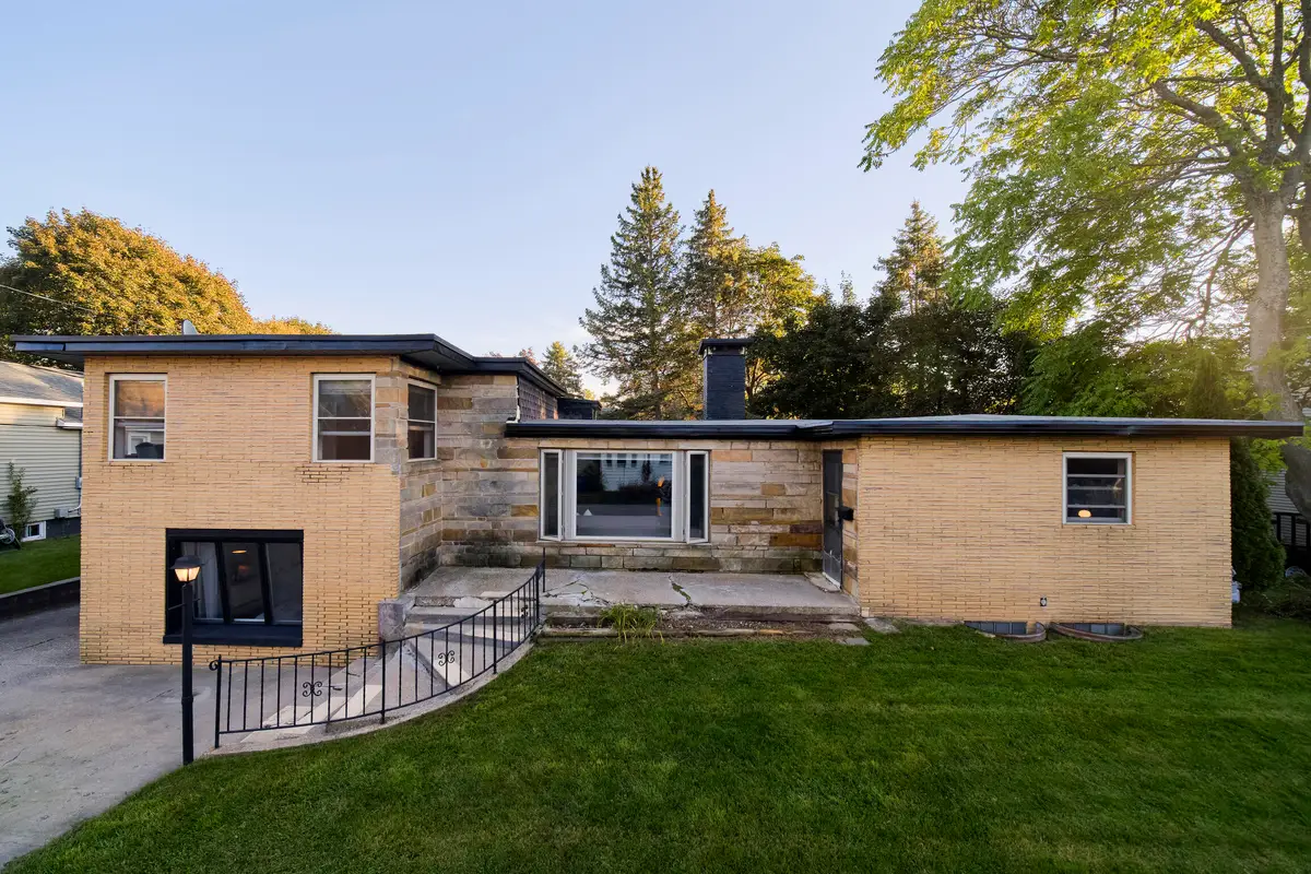 307 2nd Avenue, Manistee, MI 49660 - Image #1