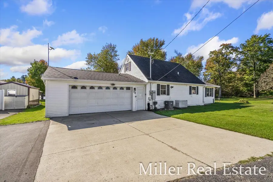 32 B Drive, Hastings, MI 49058 - Image #3