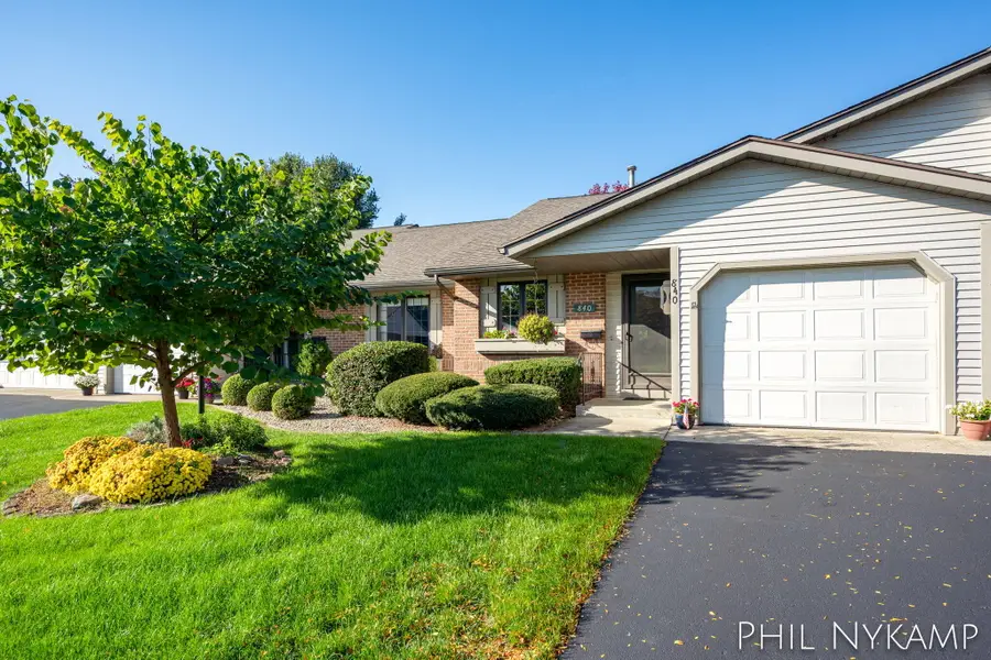 840 Harvest Drive, Holland, MI 49423 - Image #2