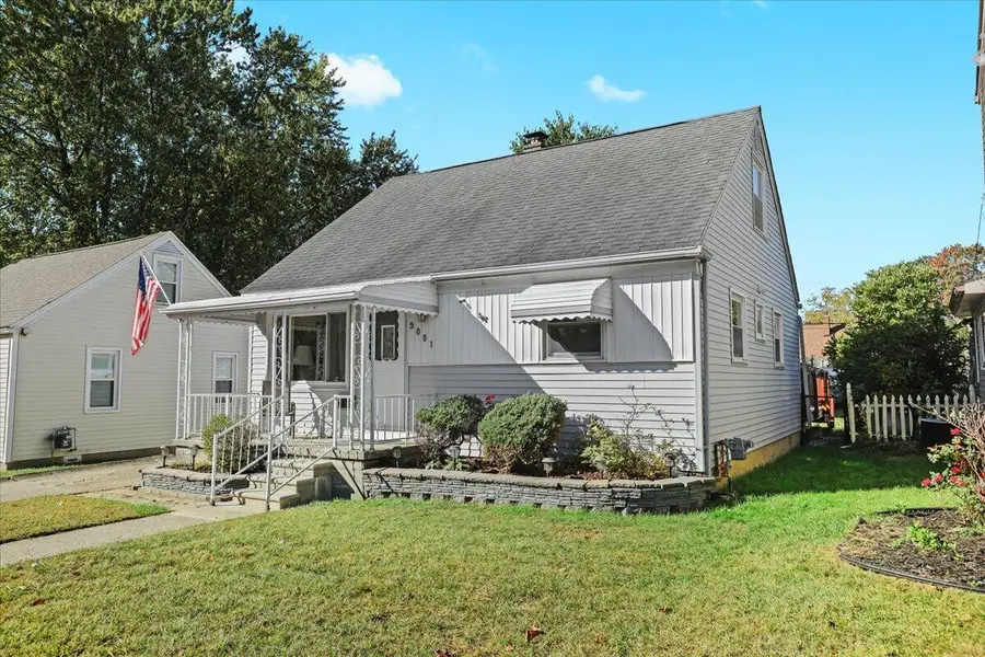 9081 Louise Street, Livonia, MI 48150 - Image #2