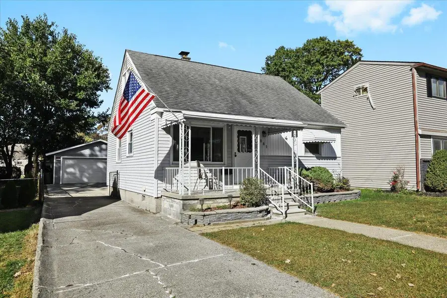 9081 Louise Street, Livonia, MI 48150 - Image #3