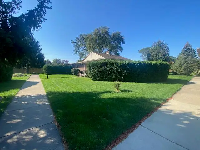 22129 Kinyon Street, Taylor, MI 48180 - Image #2