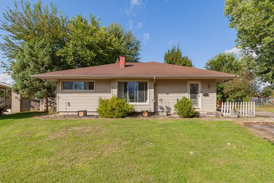 260 Renfrew Avenue, Adrian, MI 49221 - Image #3
