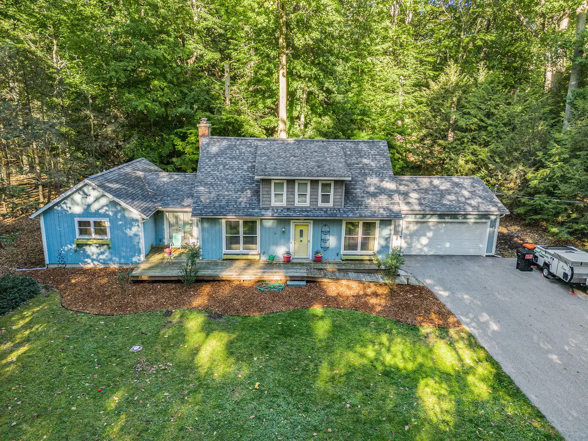 282 Dyken Drive, Holland, MI 49424 - Image #1