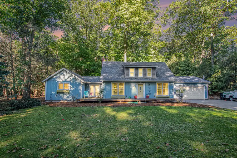 282 Dyken Drive, Holland, MI 49424 - Image #2