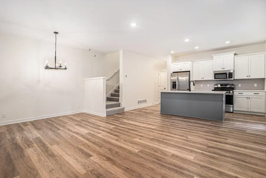 1988 S Shorewood Lane #22, Holland, MI 49423 - Image #2