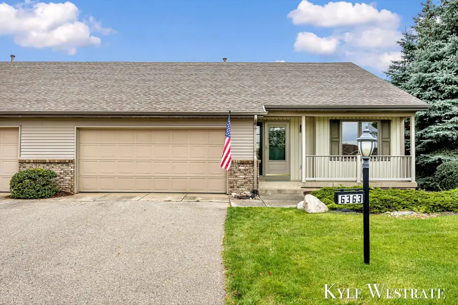 6363 Eastridge Court, Hudsonville, MI 49426 - Image #2