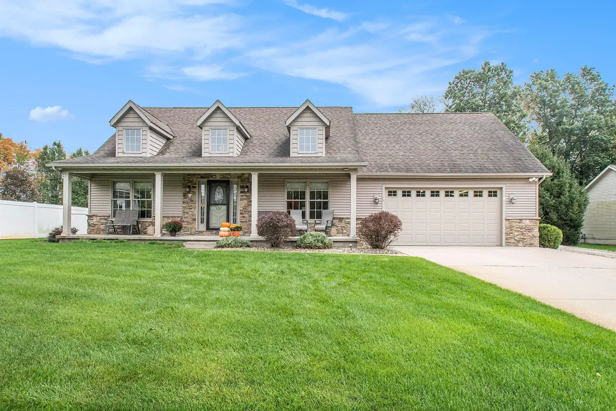 70445 Sunrise Drive, Edwardsburg, MI 49112 - Image #1