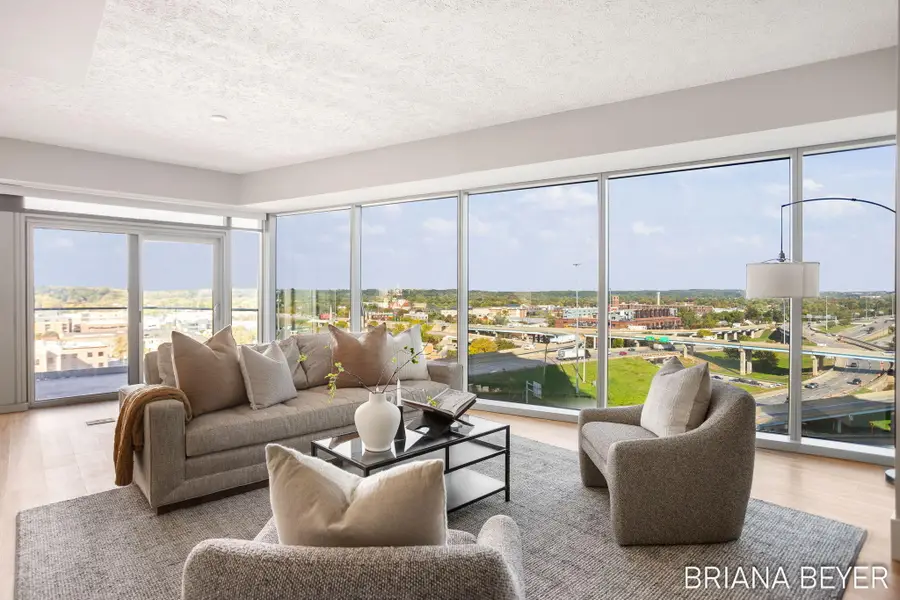 335 Bridge Street Nw #907, Grand Rapids, MI 49504 - Image #3